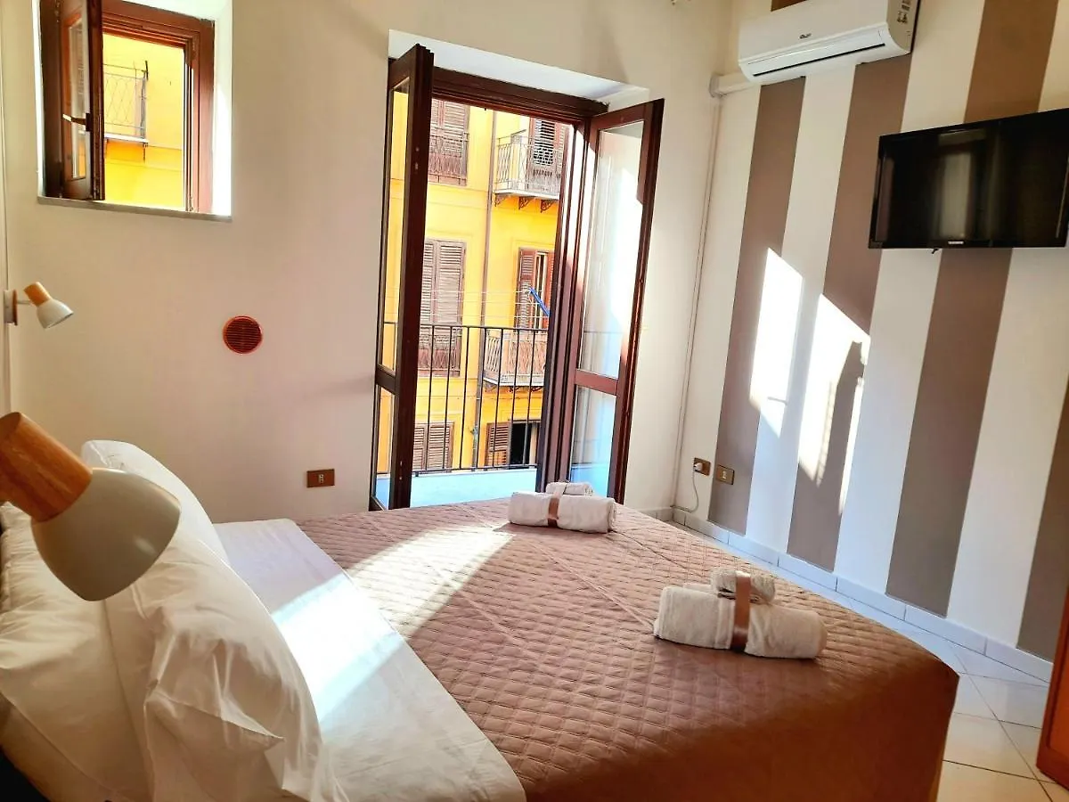 La Perla Di Palermo Apartment 0*,  Italy